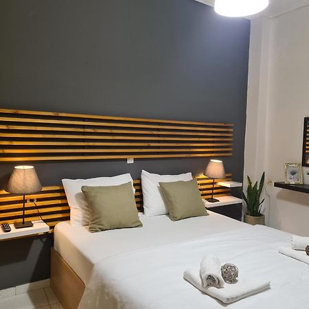 Apartment In The Heart Of The City 3 Лариса Екстериор снимка