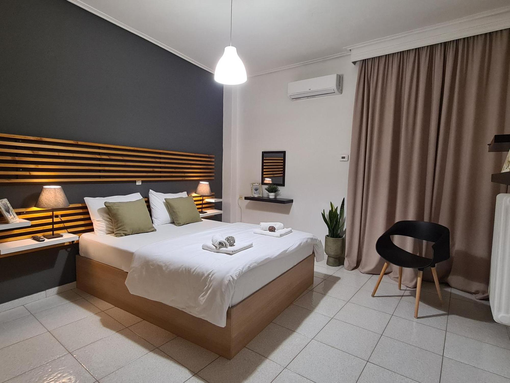 Apartment In The Heart Of The City 3 Лариса Екстериор снимка