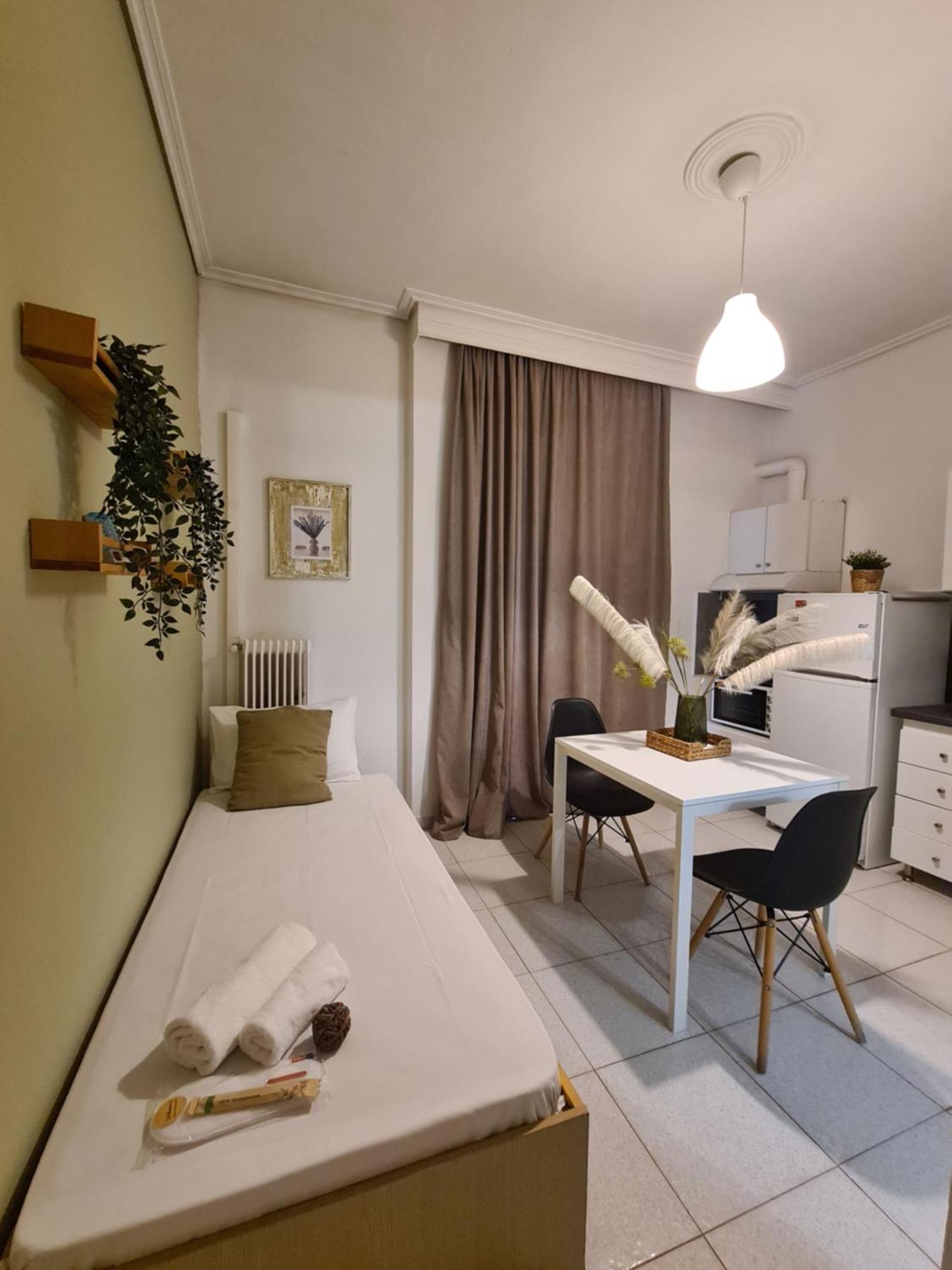 Apartment In The Heart Of The City 3 Лариса Екстериор снимка
